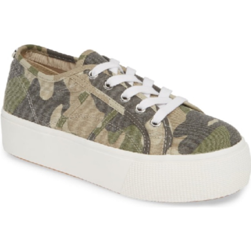 Steve Madden Platform Camouflage Sneakers size 7